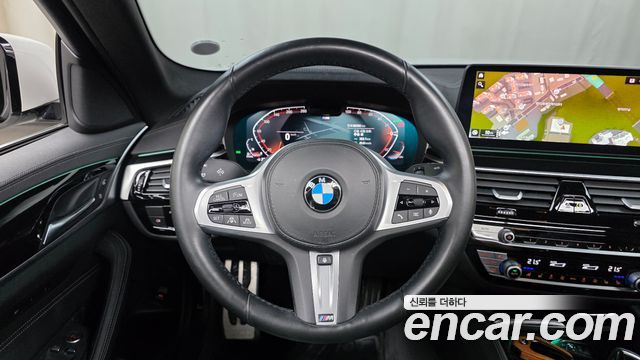BMW 5 Series (G30) 523d M Sport 2021 — фото 14