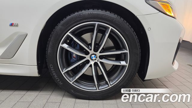 BMW 5 Series (G30) 523d M Sport 2021 — фото 21