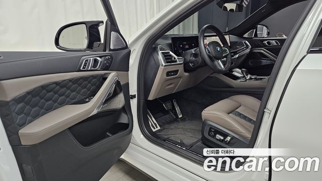 BMW X6M (G06) 4.4 Competition 2025 — фото 10