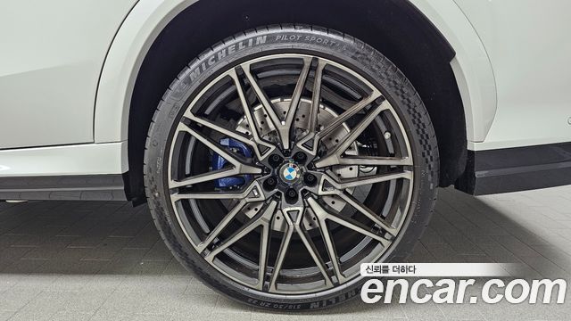 BMW X6M (G06) 4.4 Competition 2025 — фото 21