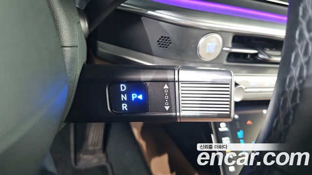 Hyundai Grandeur (GN7) 3.5 LPG 2WD Premium 2023 — фото 9