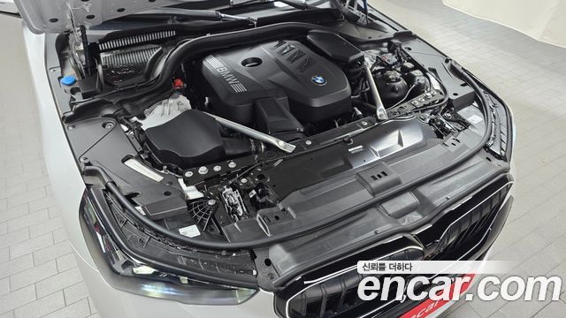 BMW 5 Series (G60) 530i xDrive M Sport Pro Special Edition 2026 — фото 6