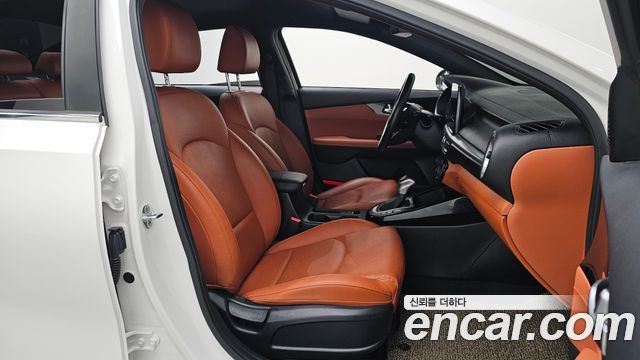 Kia K3 (II) 1.6 Noblesse 2022 — фото 11