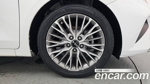 Kia K3 (II) 1.6 Noblesse 2022 — фото 21