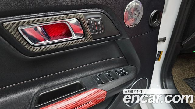 Ford Mustang Convertible 2015 — фото 15