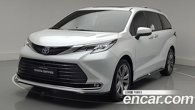 Toyota Sienna (IV) 2.5 Hybrid 2WD