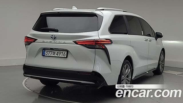 Toyota Sienna (IV) 2.5 Hybrid 2WD 2025 — фото 2