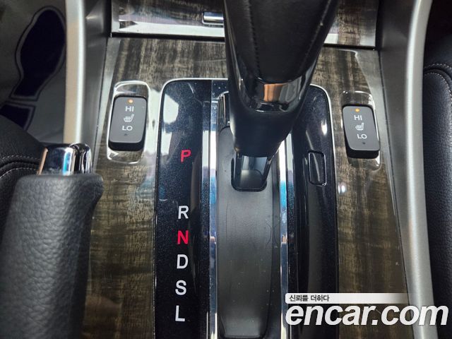 Honda Accord 2.4 9th 2014 — фото 10