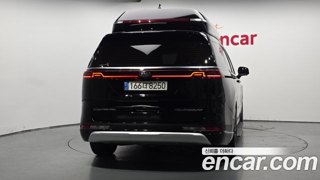 Kia Carnival (IV) Gasoline 9-Seater Hi-Limousine Signature 2021 — фото 4