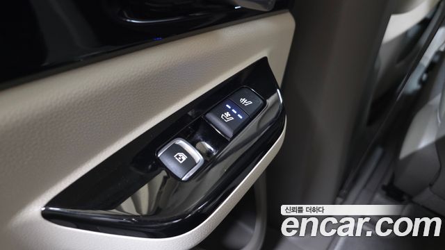 Kia Carnival (IV) Gasoline 9-Seater Hi-Limousine Signature 2021 — фото 18