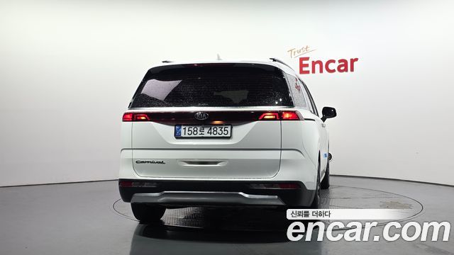 Kia Carnival (IV) Diesel 9-Seater Signature 2021 — фото 4