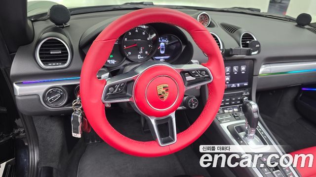 Porsche 718 Boxster 2.0 2017 — фото 11