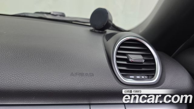 Porsche 718 Boxster 2.0 2017 — фото 30