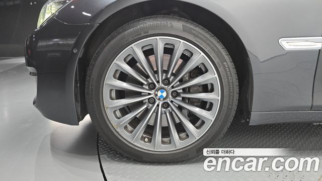 BMW 7 Series (F01) 750Li 2013 — фото 5