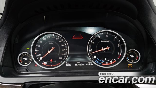 BMW 7 Series (F01) 750Li 2013 — фото 8