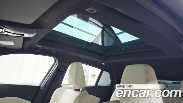 BMW iX2 (U10) eDrive 20 M Sport 2024 — фото 16