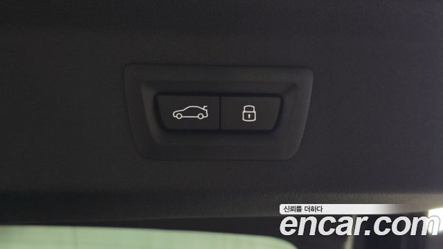 BMW iX2 (U10) eDrive 20 M Sport 2024 — фото 17