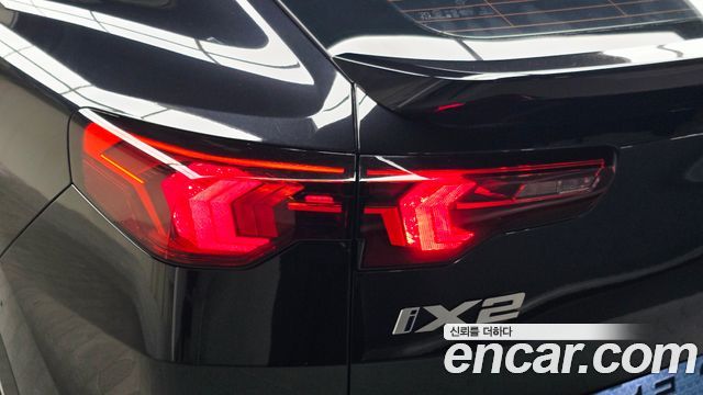 BMW iX2 (U10) eDrive 20 M Sport 2024 — фото 23