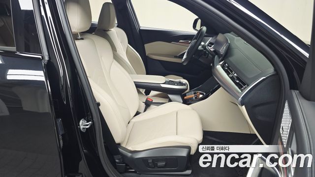 BMW iX2 (U10) eDrive 20 M Sport 2024 — фото 26