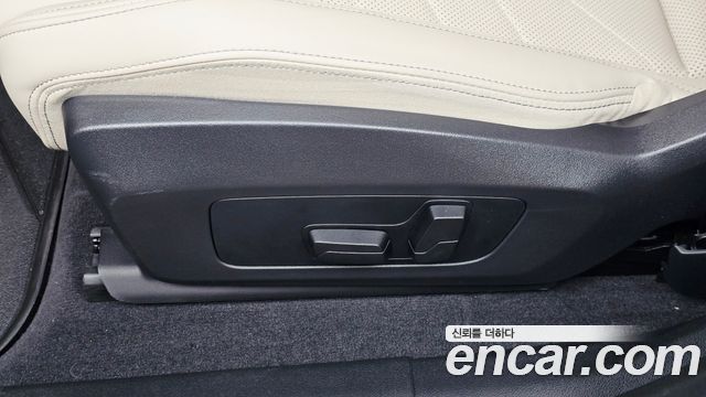 BMW iX2 (U10) eDrive 20 M Sport 2024 — фото 29