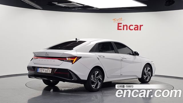 Hyundai Avante (CN7) 1.6 Inspiration 2024 — фото 2