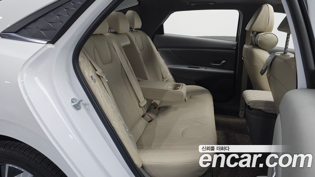 Hyundai Avante (CN7) 1.6 Inspiration 2024 — фото 12