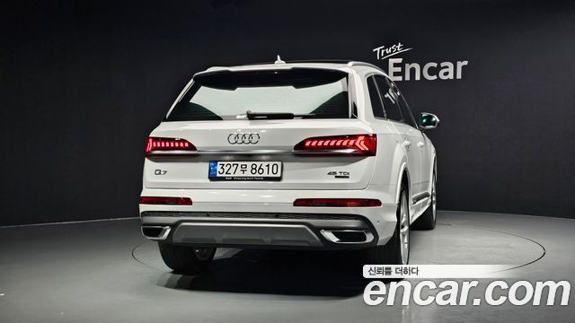 Audi Q7 (4M) 45 TDI Quattro Premium 2023 — фото 4