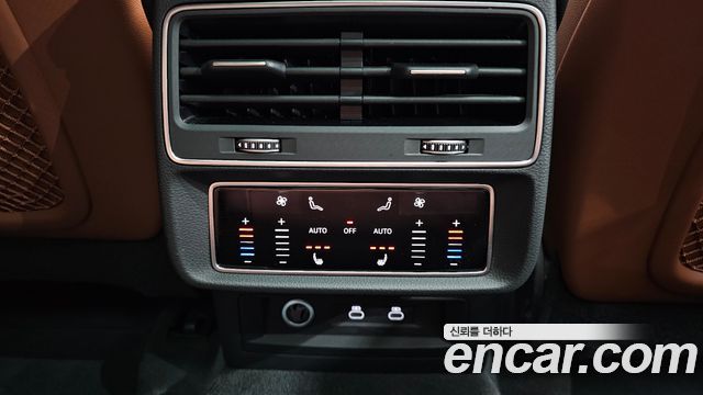 Audi Q7 (4M) 45 TDI Quattro Premium 2023 — фото 19