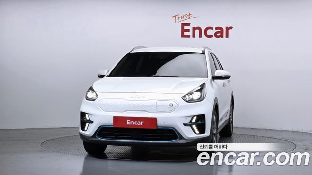 Kia Niro EV Noblesse 2022 — фото 3