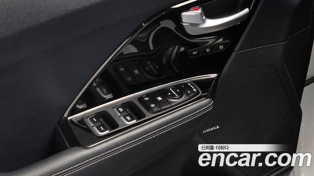 Kia Niro EV Noblesse 2022 — фото 16