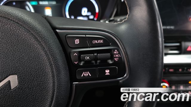 Kia Niro EV Noblesse 2022 — фото 17