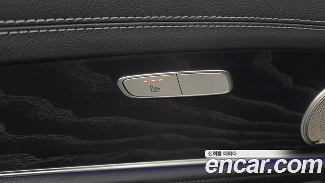 Mercedes-Benz E-Class (W213) E220d 4MATIC AMG Line 2021 — фото 28