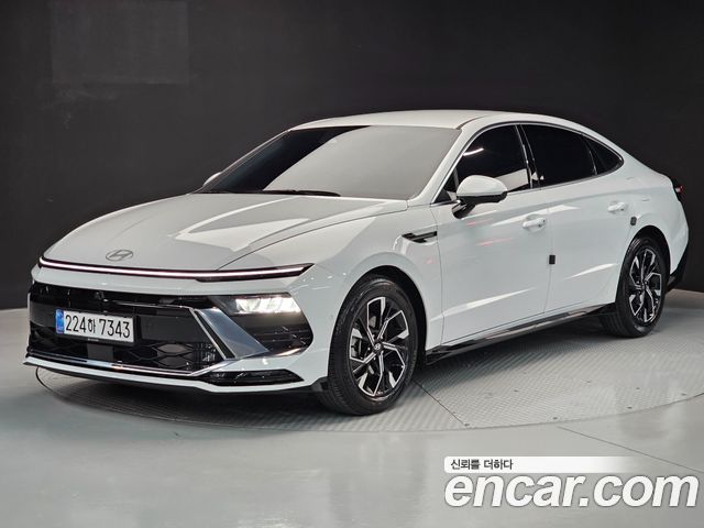 Hyundai Sonata The Edge (DN8) 2.0 Exclusive