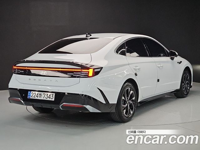 Hyundai Sonata The Edge (DN8) 2.0 Exclusive 2025 — фото 3