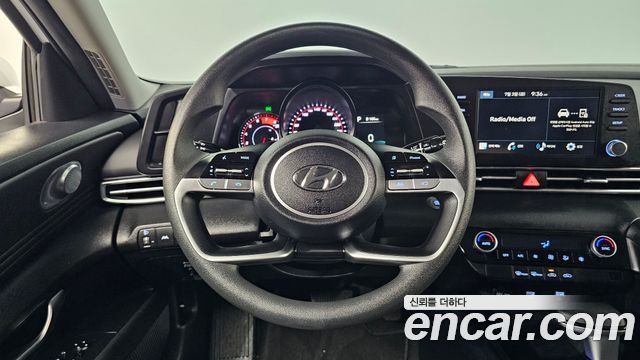 Hyundai Avante (CN7) 1.6 Smart 2023 — фото 12