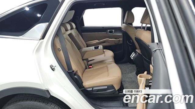 Kia Sorento (IV) HEV 1.6 2WD Signature 2025 — фото 12