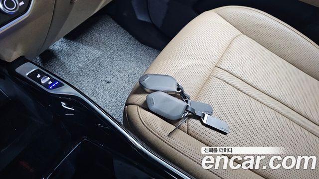 Kia Sorento (IV) HEV 1.6 2WD Signature 2025 — фото 16