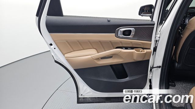 Kia Sorento (IV) HEV 1.6 2WD Signature 2025 — фото 25