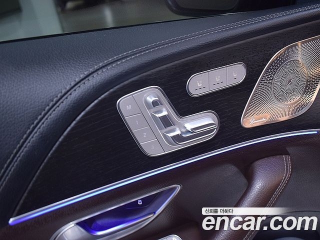 Mercedes-Benz GLS-Class (X167) GLS580 4MATIC 2022 — фото 4