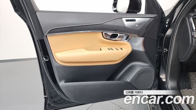 Volvo XC90 (II) T8 Inscription Hybird 2022 — фото 24