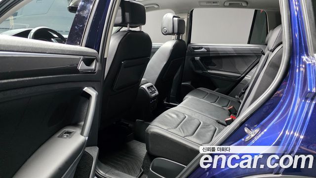 Volkswagen Tiguan (II) 2.0 TDI Prestige 2018 — фото 12