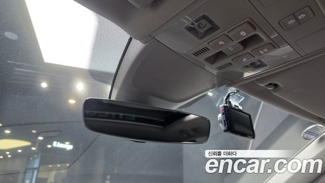 Volkswagen Tiguan (II) 2.0 TDI Prestige 2018 — фото 27