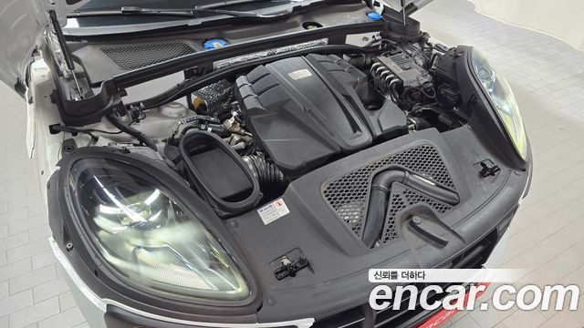 Porsche Macan 2.9 GTS 95B 2020 — фото 6