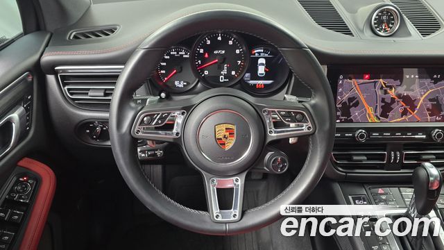Porsche Macan 2.9 GTS 95B 2020 — фото 12
