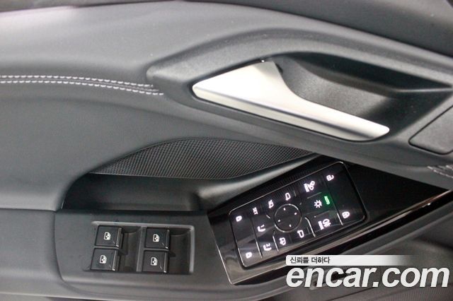 Audi A6 e-tron Performance Advanced 2025 — фото 10