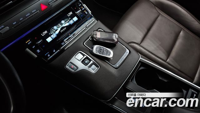 Hyundai Grandeur (IG) 2.5 Premium Choice 2021 — фото 9