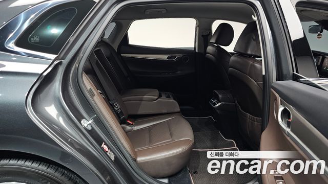 Hyundai Grandeur (IG) 2.5 Premium Choice 2021 — фото 11