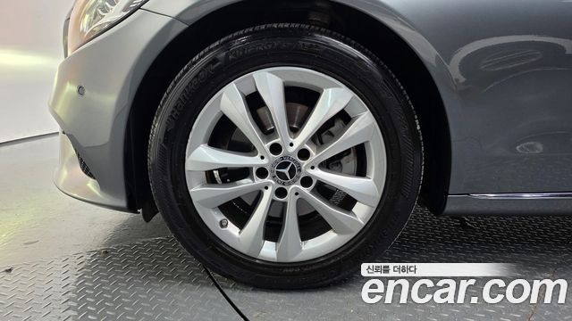 Mercedes-Benz C-Class (W205) C220 d Avantgarde 2019 — фото 5