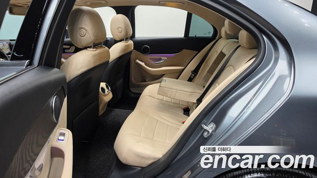 Mercedes-Benz C-Class (W205) C220 d Avantgarde 2019 — фото 15