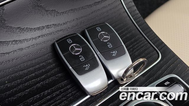 Mercedes-Benz C-Class (W205) C220 d Avantgarde 2019 — фото 24